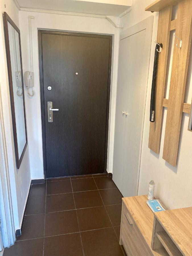 Ultracentral - Apartament Pe Calea Victoriei Βουκουρέστι Εξωτερικό φωτογραφία